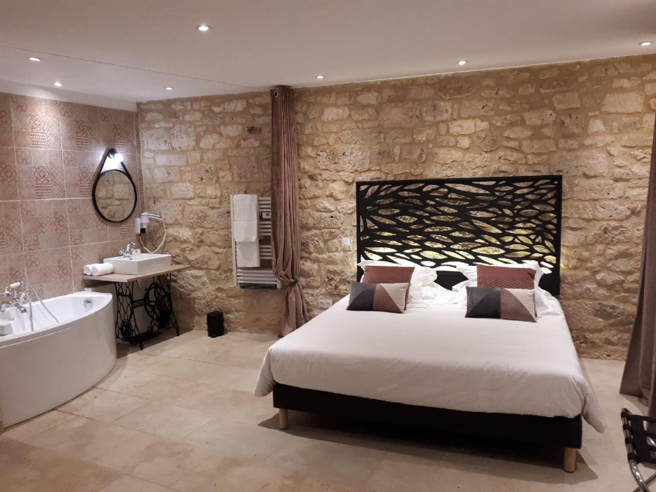 La Tissandiere Hotel Lalbenque Luaran gambar